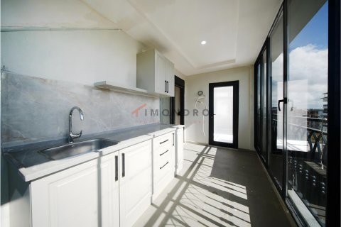 آپارتمان در  Serik ، ترکیه 6 خوابه ، 280 متر مربع.  شماره 221115 - 18