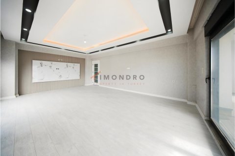 آپارتمان در  Serik ، ترکیه 6 خوابه ، 280 متر مربع.  شماره 221115 - 3