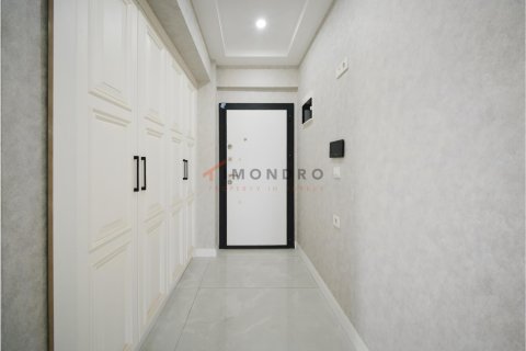 آپارتمان در  Serik ، ترکیه 6 خوابه ، 280 متر مربع.  شماره 221115 - 8