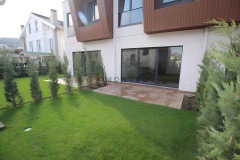 Villa for sale  in Sariyer, Istanbul, Turkey, 4 bedrooms, 290m2, No. 221117 – photo 13
