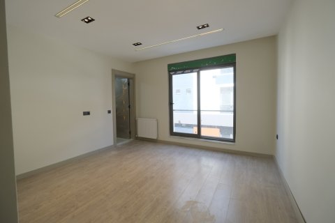 2+1 Apartment  in Antalya, Turkey No. 219783