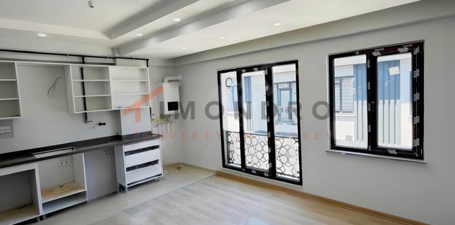 آپارتمان در Zeytinburnu، Istanbul ، ترکیه 1 خوابه ، 55 متر مربع. شماره 238054