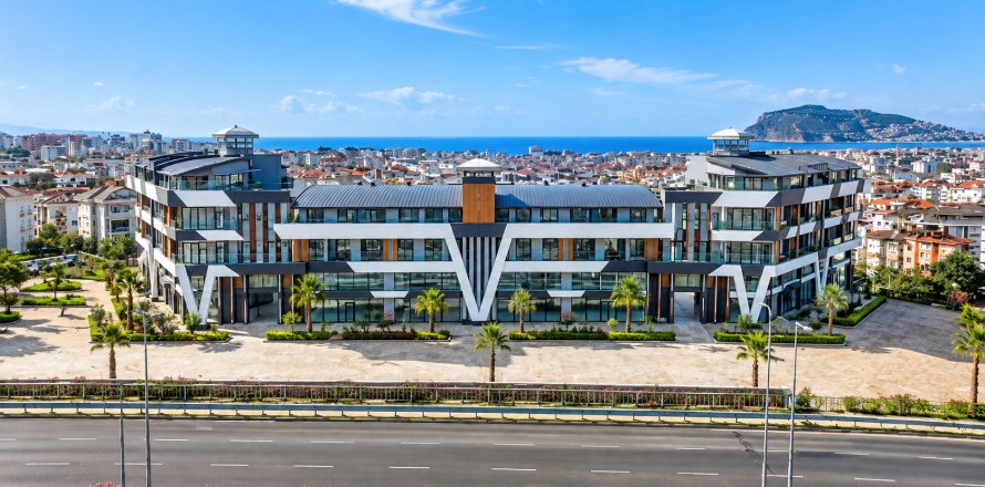 Ticari gayrimenkul Oba, Antalya, Türkiye №238100