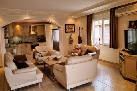 4+1 Lägenhet  i Oba, Antalya, Turkiet Nr. 222355 - 2