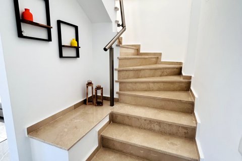 Продажа квартиры  в Аланье, Анталье, Турция 3+1, 130м2, №217444 – фото 14