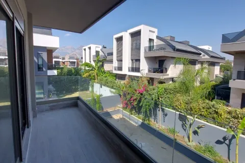 آپارتمان در  Mugla ، ترکیه 4 خوابه ، 320 متر مربع.  شماره 223525 - 12