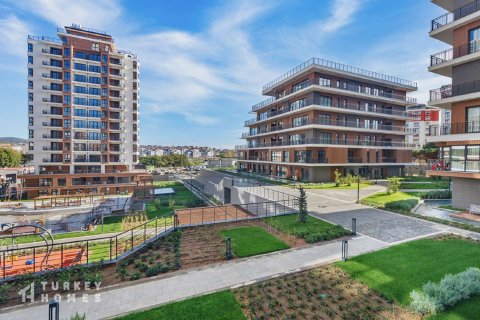 3+1 Leilighet  i Istanbul, Tyrkia Nr. 234119