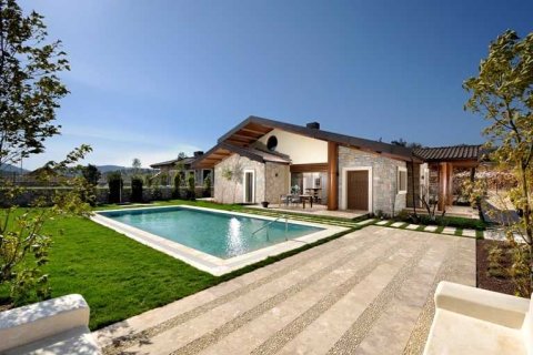Villa for sale in Guvercinlik, Famagusta, Northern Cyprus, 2 bedrooms, 183m2, No. 234116 – photo 1