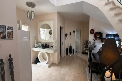 Продажа виллы  в Каршияке, Гирне, Северный Кипр 3+2, 185м2, №214680 – фото 24