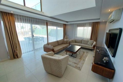 Villa for sale  in Alanya, Antalya, Turkey, 3 bedrooms, 160m2, No. 217498 – photo 2
