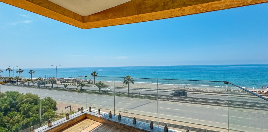 2+1 Lejlighed  i Mahmutlar, Antalya, Tyrkiet Nr. 217501