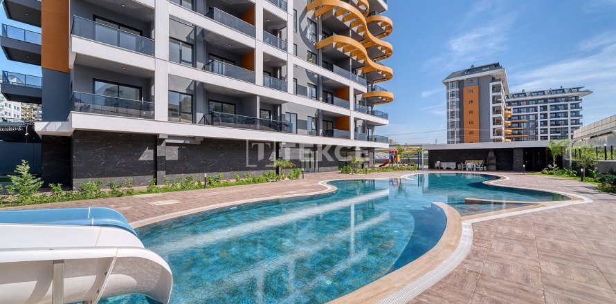بانتهاوس في Alanya 2 غرفة نوم ، 140 متر مربع . ر قم 44297