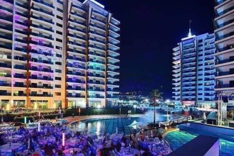 3+1 Lejlighed i Mahmutlar, Antalya, Tyrkiet Nr. 229115 - 4