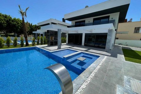 3+1 Villa i Kemer, Antalya, Tyrkiet Nr. 233870 - 1