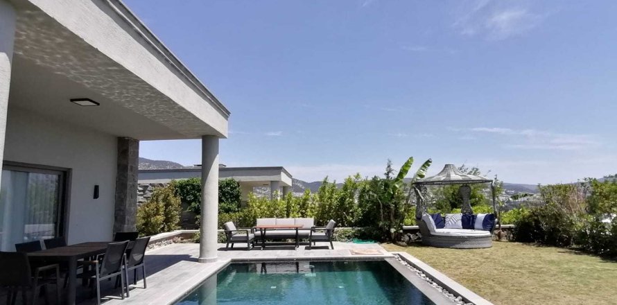 4+1 Villa  in Bitez, Mugla, Turkey No. 233866