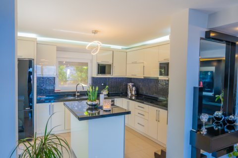 Продажа квартиры  в Аланье, Анталье, Турция 4 комн., 200м2, №213307 – фото 29