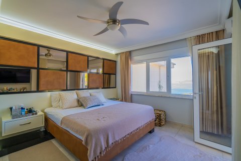 Продажа квартиры  в Аланье, Анталье, Турция 4 комн., 200м2, №213307 – фото 8