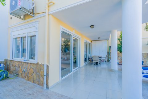 Продажа квартиры  в Аланье, Анталье, Турция 4 комн., 200м2, №213307 – фото 24