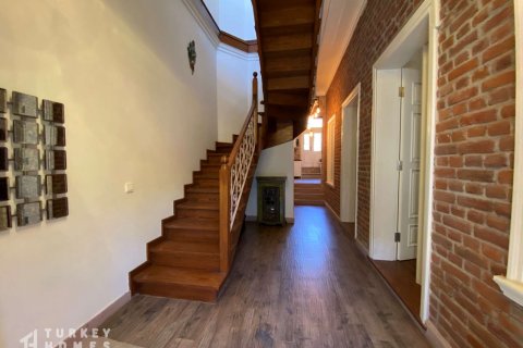 Продажа виллы  в Айвалыке, Балыкесире, Турция 3+1, 350м2, №232607 – фото 8
