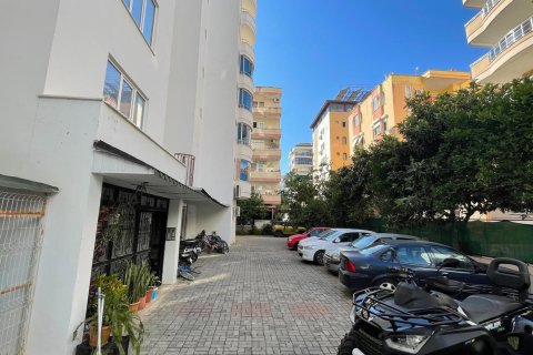 2+1 Leilighet  i Mahmutlar, Antalya, Tyrkia Nr. 216059 - 40