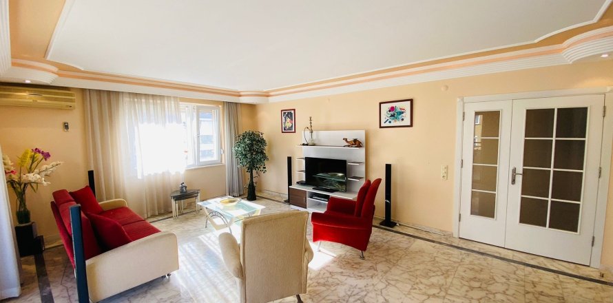 2+1 Leilighet  i Mahmutlar, Antalya, Tyrkia Nr. 216053