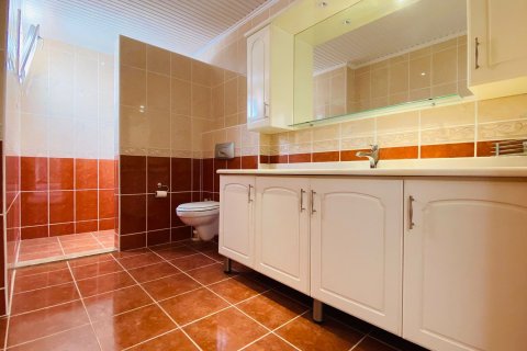 2+1 Leilighet  i Mahmutlar, Antalya, Tyrkia Nr. 216053 - 9