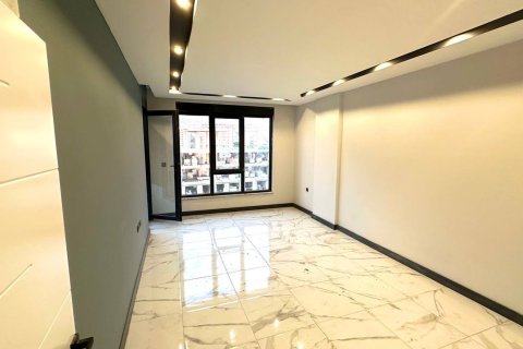 2+1 Wohnung  in Mahmutlar, Antalya, Türkei Nr. 216058 - 21