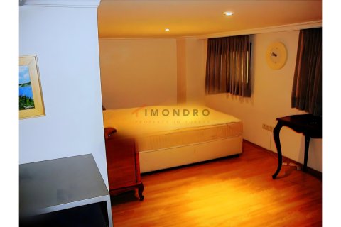 1+1 Wohnung  in Kadikoy, Istanbul, Türkei Nr. 223422 - 2