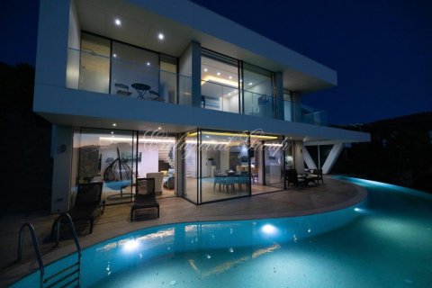5+2 Villa  i Bodrum, Mugla, Turkiet Nr. 217235 - 1