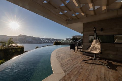 5+2 Villa  i Bodrum, Mugla, Turkiet Nr. 217235 - 2