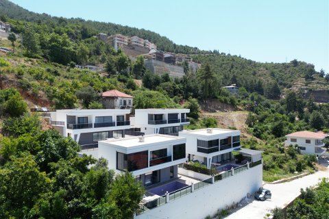3+1 Villa  i Alanya, Antalya, Tyrkiet Nr. 221545