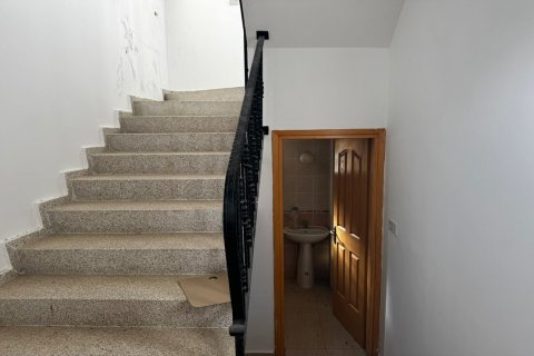 Продажа виллы  в Кайяларе, Гирне, Северный Кипр 3+1, 190м2, №214503 – фото 9