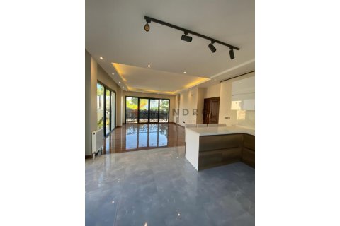 3+1 Wohnung  in Bueyuekcekmece, Istanbul, Türkei Nr. 221214 - 6