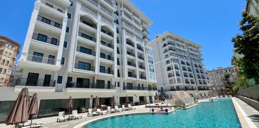 Квартира  2-х ком. в Аланье, Анталья, Турция №221305