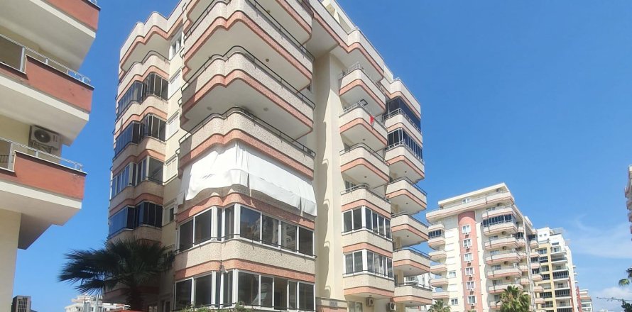 1+1 Lägenhet  i Mahmutlar, Antalya, Turkiet Nr. 218497