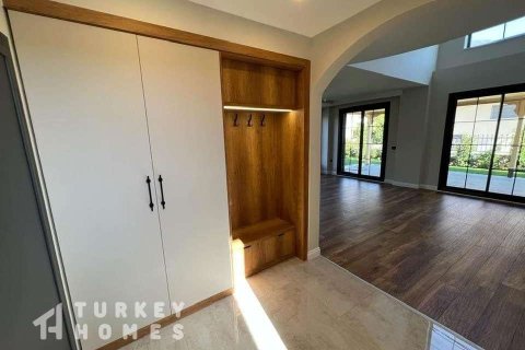 5+1 Villa  i Marmaris, Mugla, Tyrkiet Nr. 233780 - 6