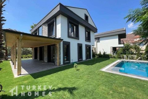 5+1 Villa  i Marmaris, Mugla, Tyrkiet Nr. 233780 - 3