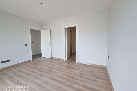 Продажа квартиры в Стамбуле, Турция 4+1, 164м2, №233778 – фото 9