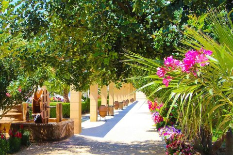 Lägenhet  i Famagusta,  Nr. 212572 - 18