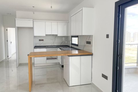 Lägenhet  i Famagusta,  Nr. 212572 - 8