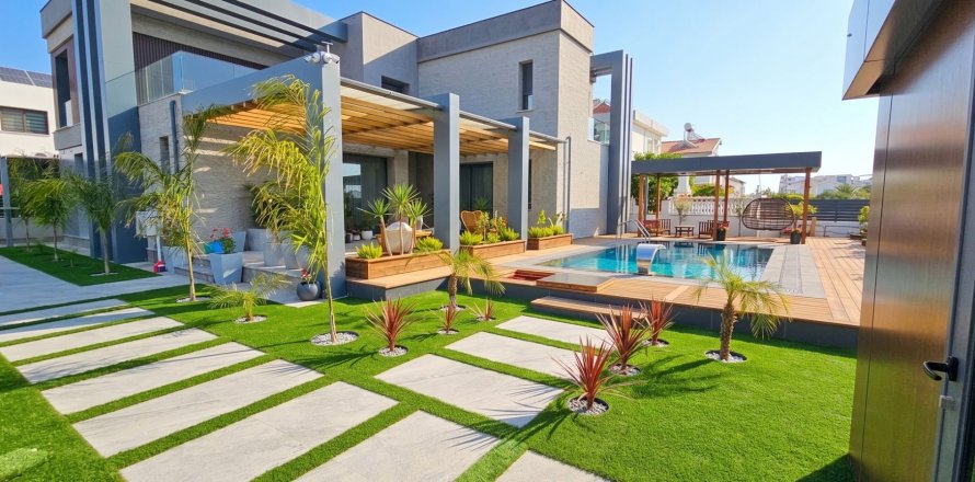 Villa  in Famagusta,  Nr. 229012