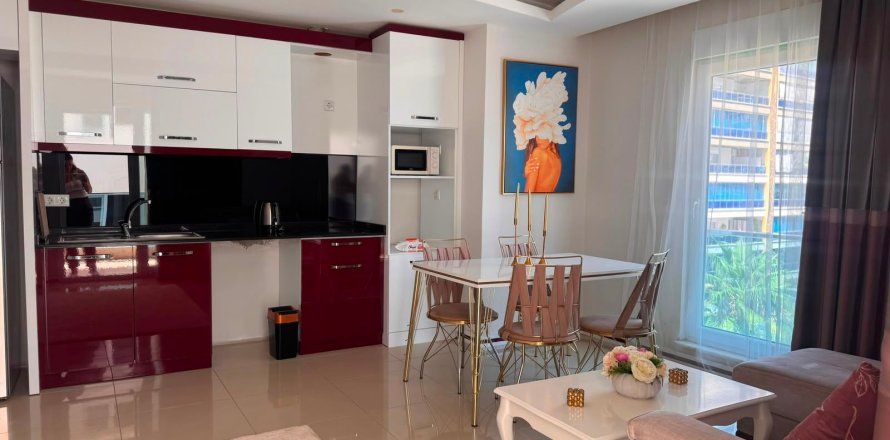 1+1 Apartment in Mahmutlar, Antalya, Turkey No. 229013