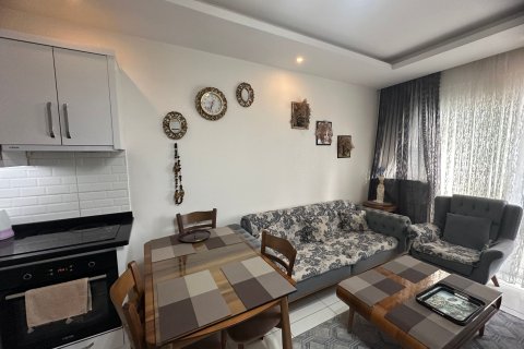 1+1 Lejlighed  i Mahmutlar, Antalya, Tyrkiet Nr. 226918