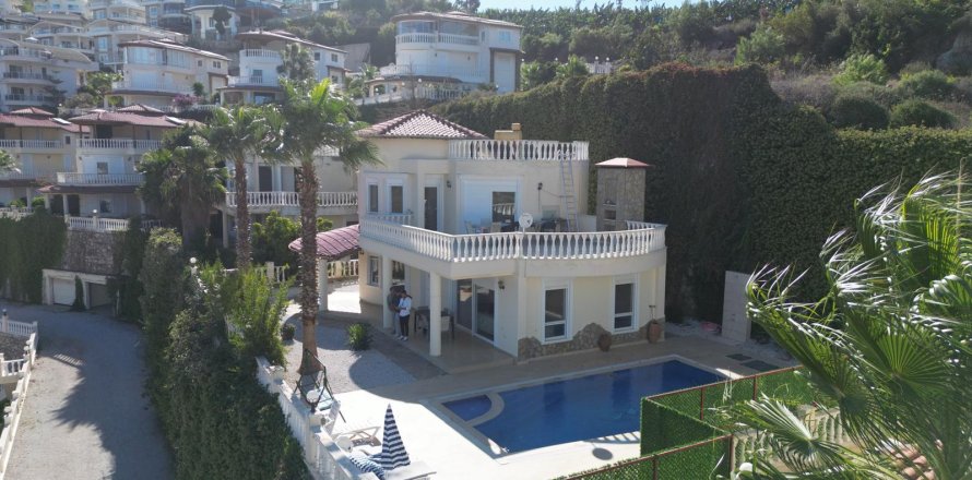 3+1 Lejlighed  i Alanya, Antalya, Tyrkiet Nr. 216816