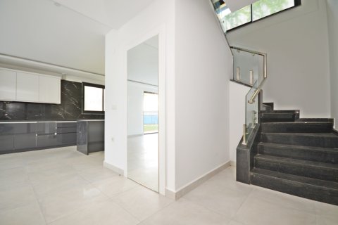 3+1 Lejlighed  i Alanya, Antalya, Tyrkiet Nr. 216815 - 20