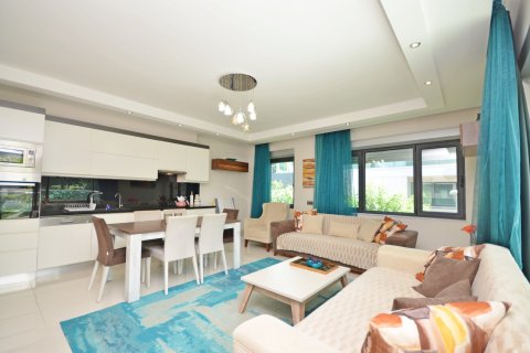 2+1 Wohnung  in Alanya, Antalya, Türkei Nr. 216814 - 2