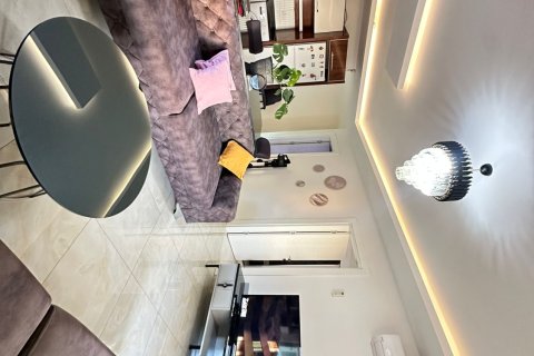 1+1 Apartment in Mahmutlar, Antalya, Turkey No. 218408