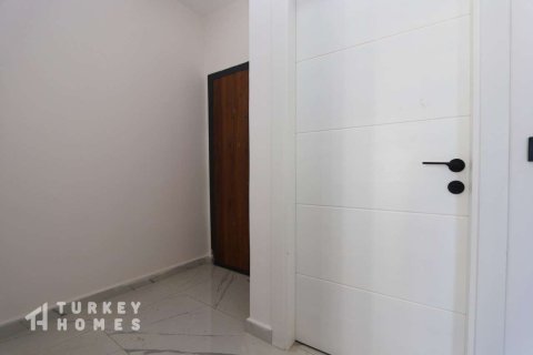 آپارتمان در Alanya ، ترکیه 1 خوابه ، 50 متر مربع. شماره 233340 - 2