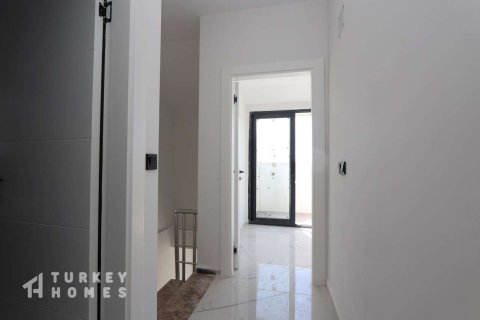 Apartment for sale in Alanya, Antalya, Turkey, 2 bedrooms, 95m2, No. 233344 – photo 9
