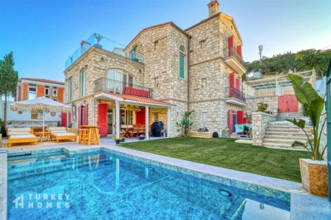 5+1 Villa i Alacati, Izmir, Turkiet Nr. 233339